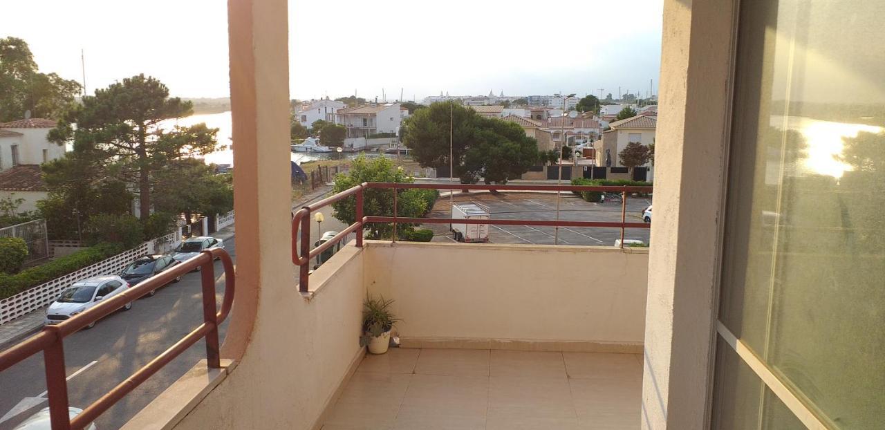 Estudio Roses Con Gran Terraza, Vistas Canal Exterior photo